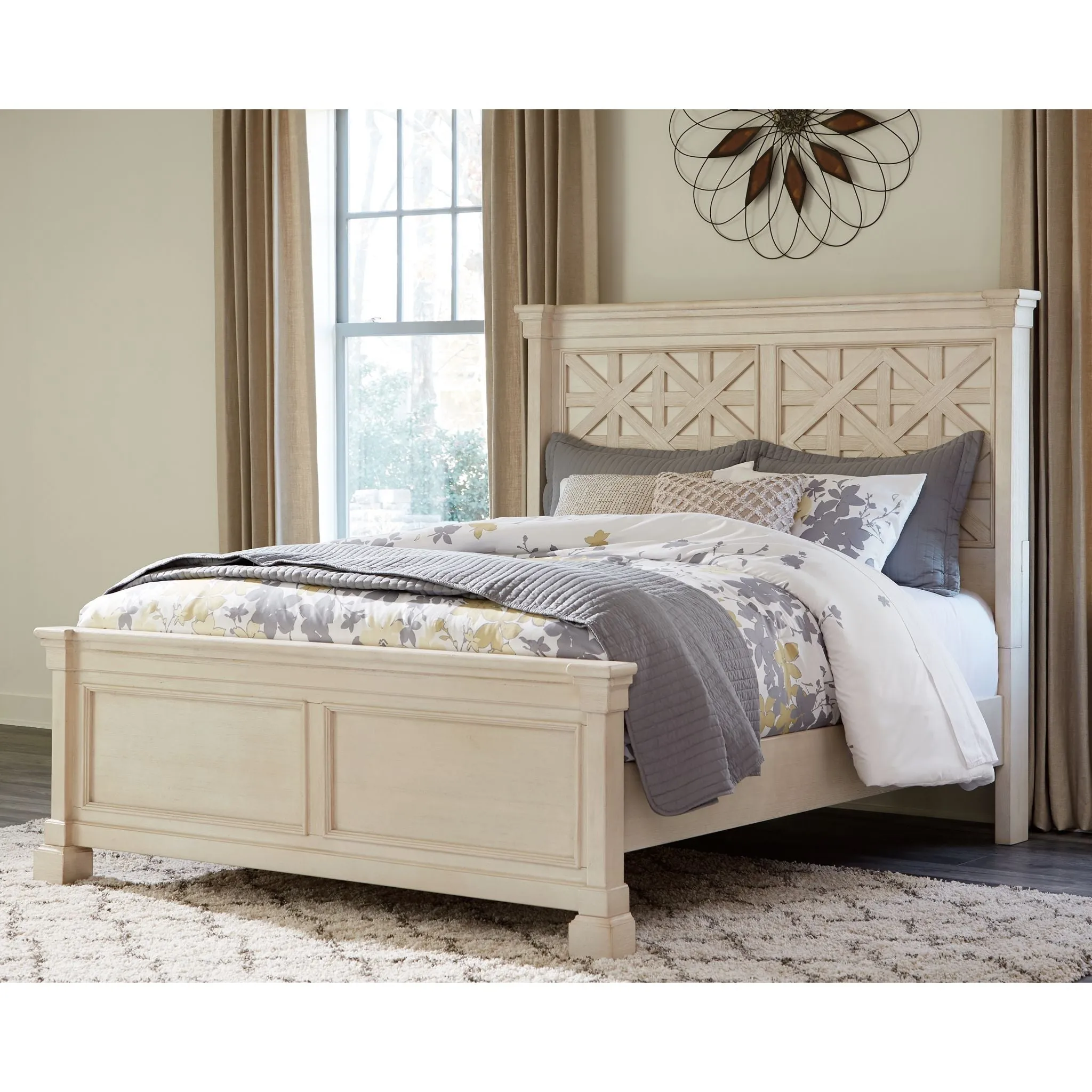 Ashley Bolanburg 3 Piece Louvered Bed