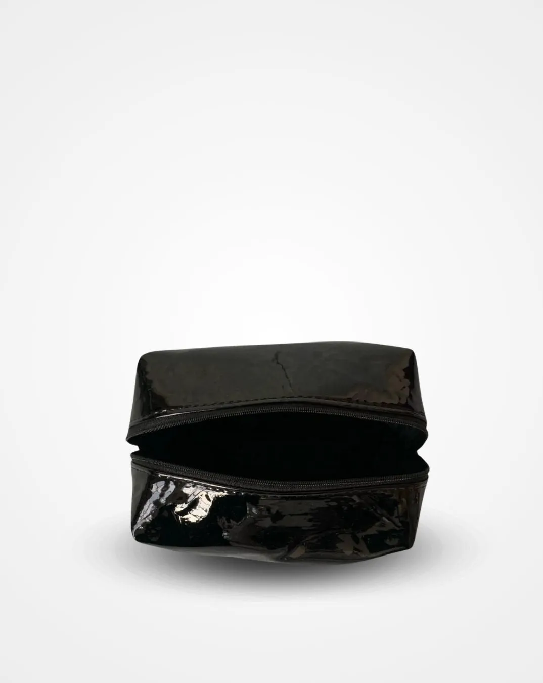 Glint Black Toiletry Travel Kit