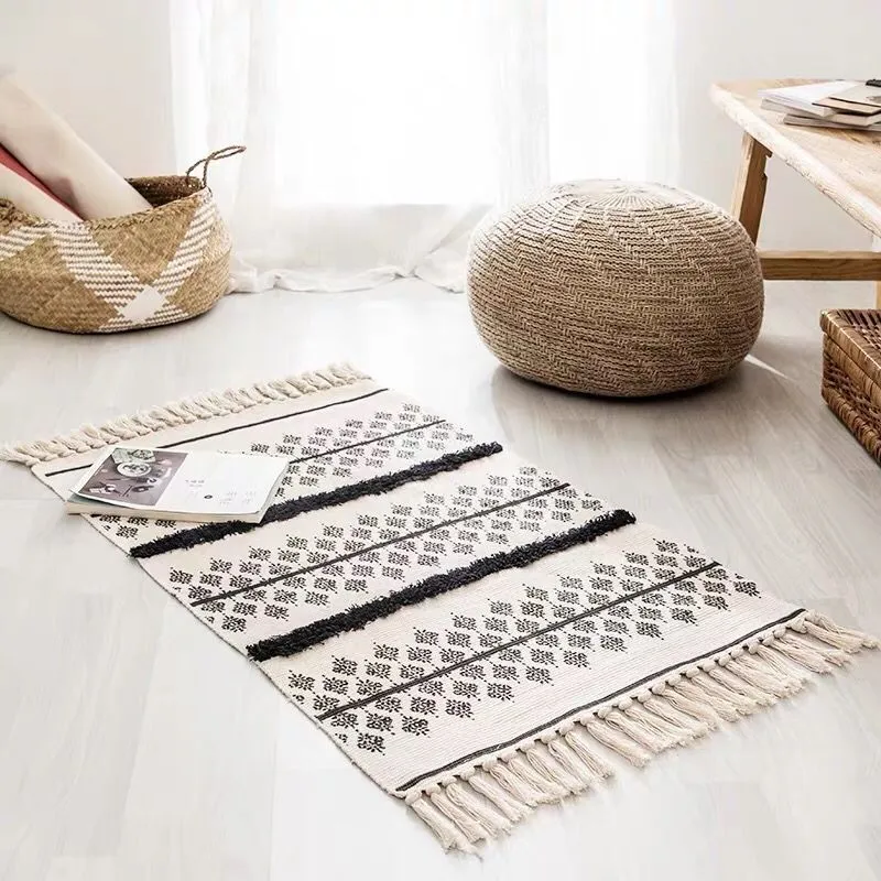 Retro Bohemian Hand Woven Cotton Linen  Tassel Carpet