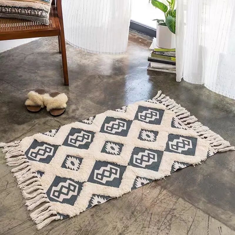 Retro Bohemian Hand Woven Cotton Linen  Tassel Carpet